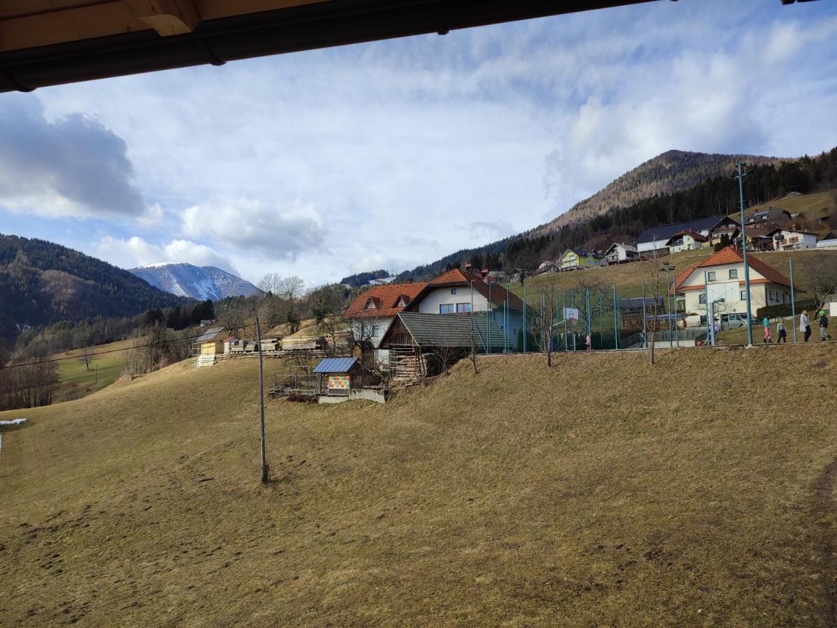 Poljane nad Škofjo Loko Gostilna Pension Blegos מראה חיצוני תמונה