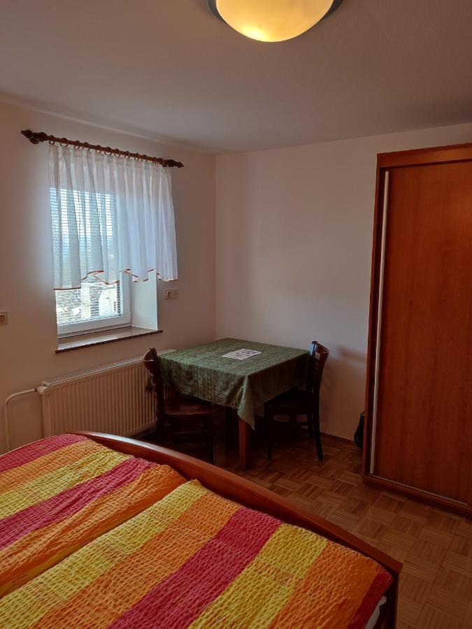 Poljane nad Škofjo Loko Gostilna Pension Blegos מראה חיצוני תמונה