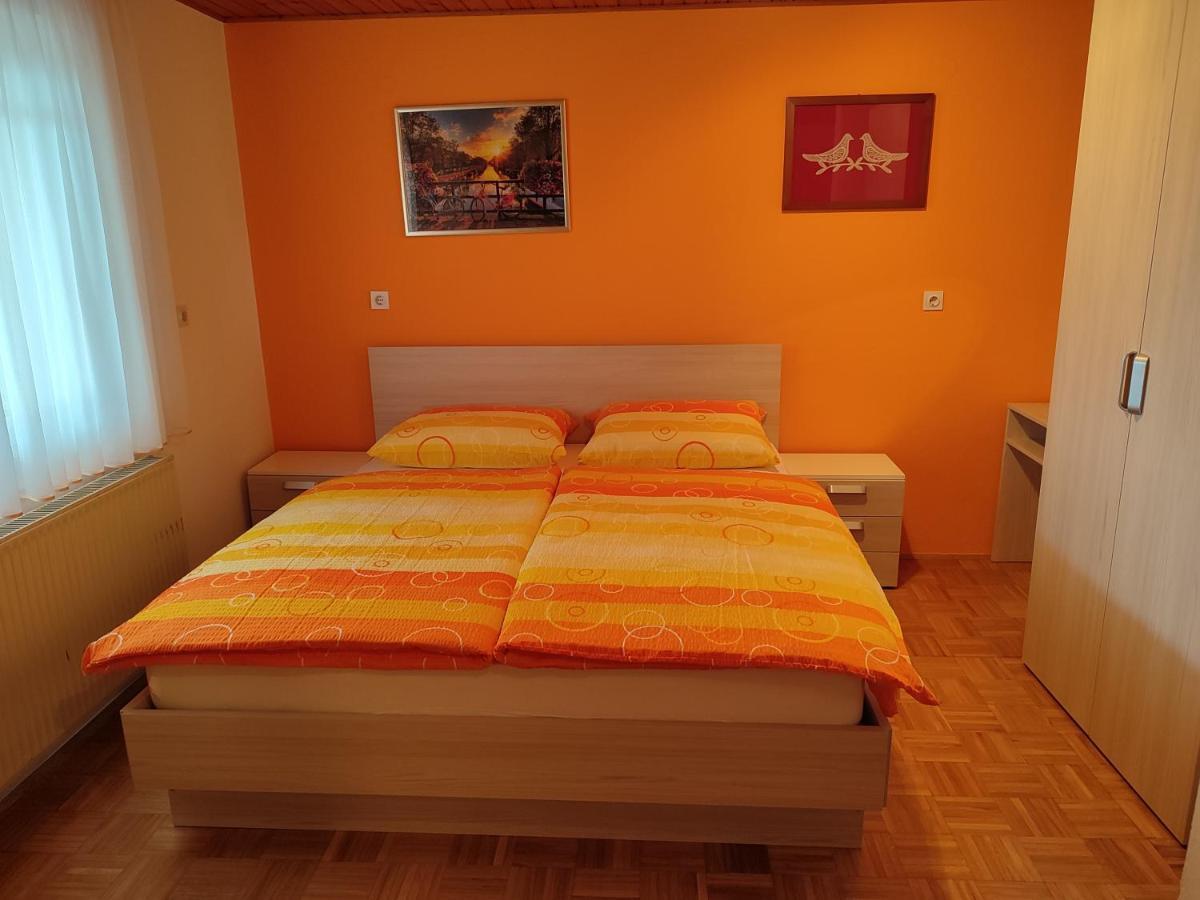 Poljane nad Škofjo Loko Gostilna Pension Blegos מראה חיצוני תמונה