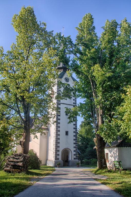 Poljane nad Škofjo Loko Gostilna Pension Blegos מראה חיצוני תמונה