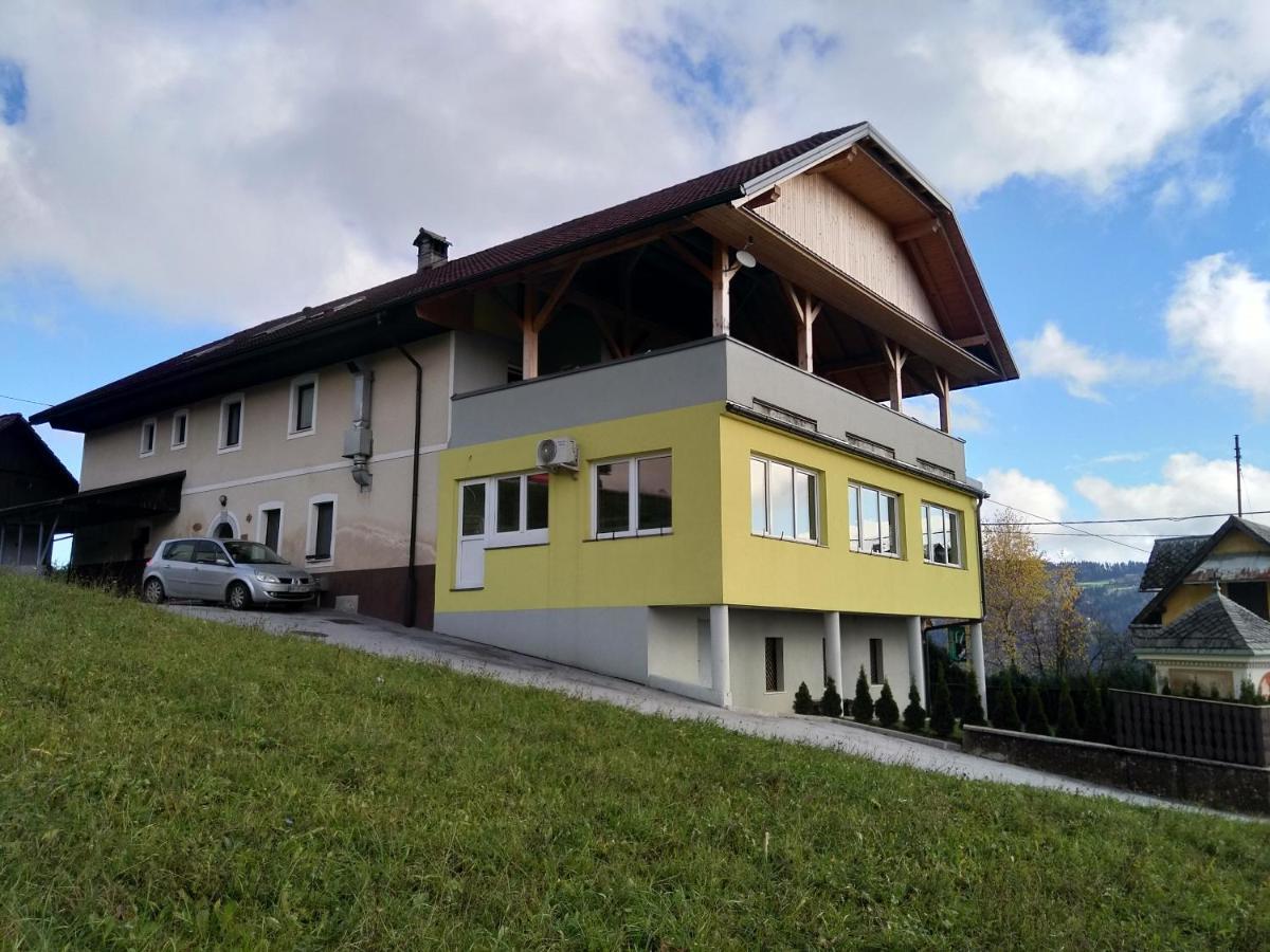 Poljane nad Škofjo Loko Gostilna Pension Blegos מראה חיצוני תמונה
